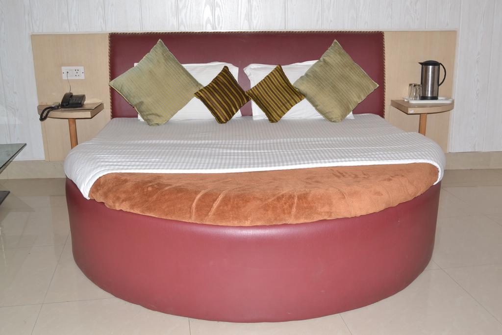 Hotel Atithi International Katra  Zimmer foto